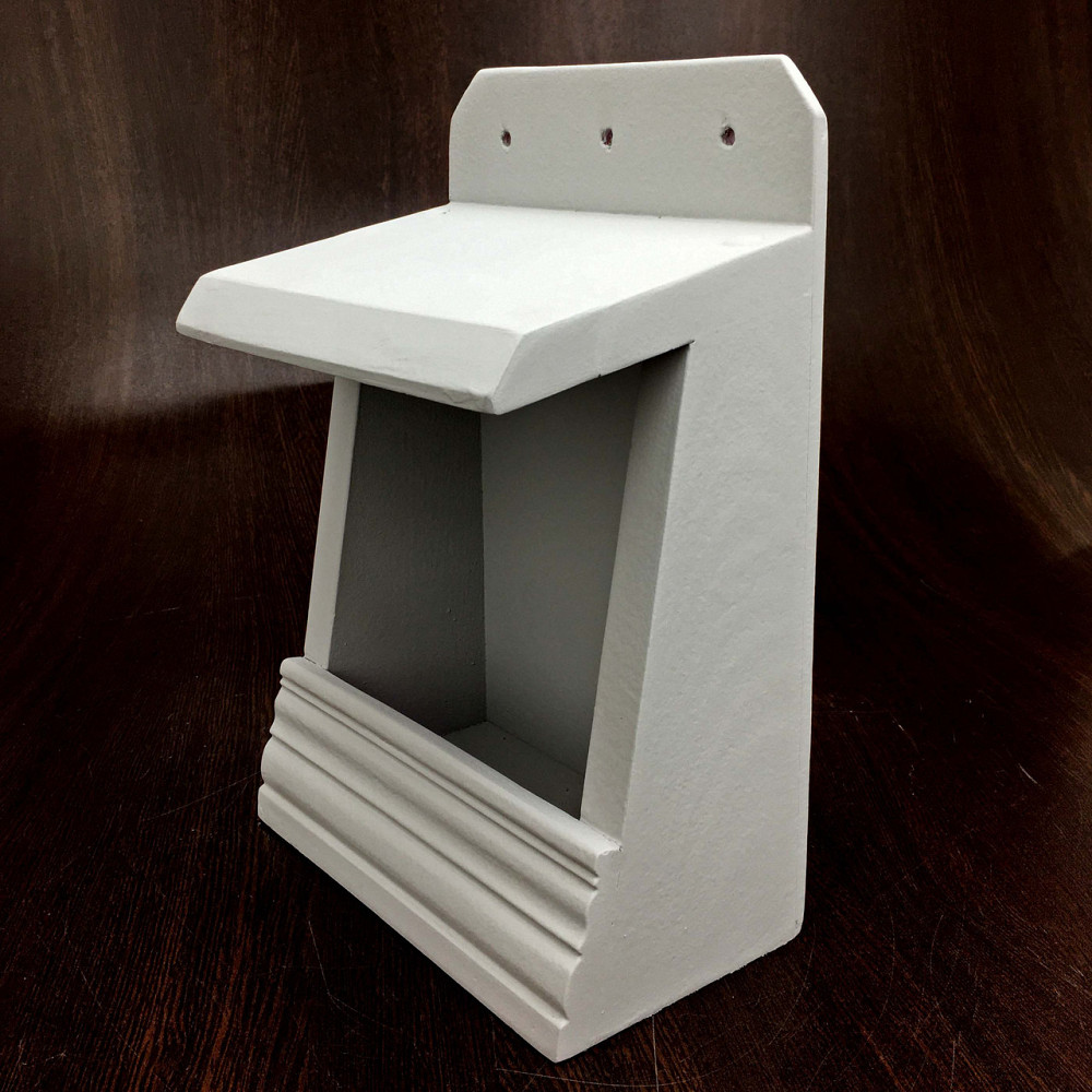 Кормушка садовая для птиц 