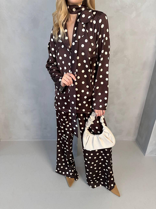 Женский стильный свободного кроя костюм из шелка сатина Шоколад Одесса - изображение 8