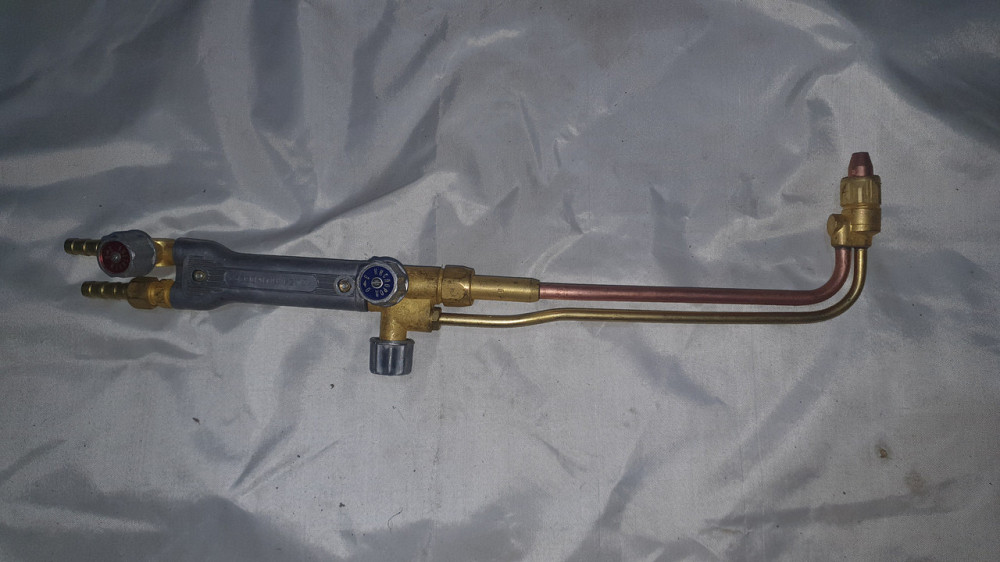 Резак ацетиленовый Р2А-02. СССР. Харьков - изображение 1