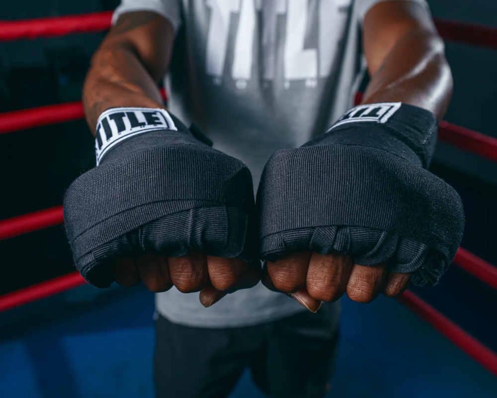 Бинти для боксу TITLE Boxing Semi Elastic 210" Extra Long Black Каменское - изображение 5