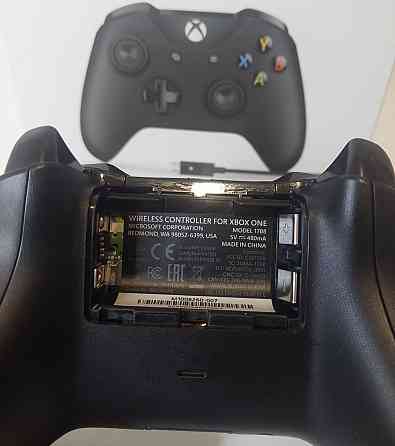 Контроллер ідеальний стан джойстик ікс бокс ван ікс серіас Controller. Київ