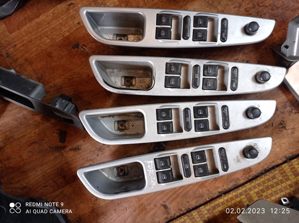 Переключатели стеклоподъемников для автомобиля zaz Forza. Київ - фото 1