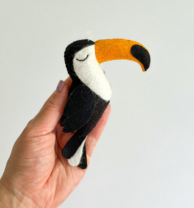 Іграшка з фетру ручної роботи Тукан Київ - фото 2