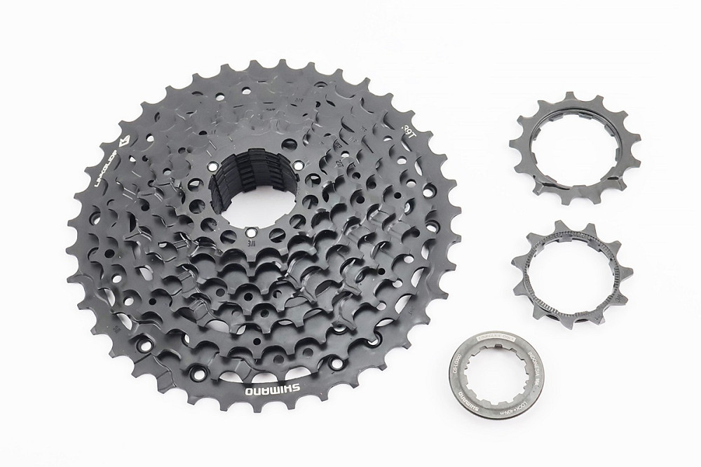 Касета 10зв. 11.13.15.17.20.23.26.30.34.39Т, чорна CS-LG300-10 CUES Киев - изображение 1