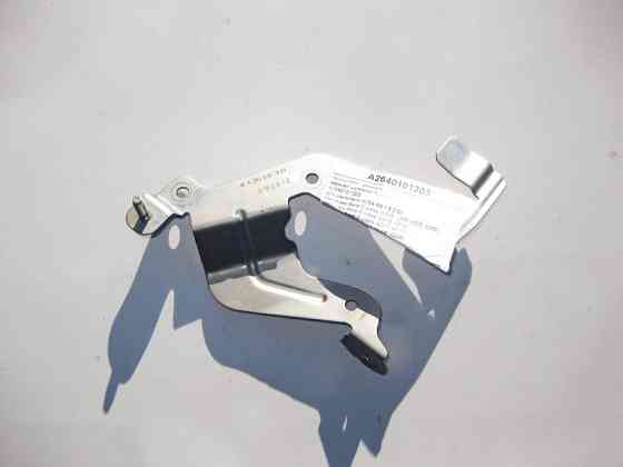 Mercedes-Benz  A2640101303 Кронштейн - тримач верхньої шумоізоляції двигуна M264 R4 1.5 2.0л E-Class W213 C238 C-Class W205 CLS C257 Одеса