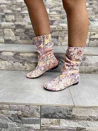 Nivelle Напівчоботи жіночі NIVELLE примула пудра шкіра натуральна висота 21 см обхват 32-34 см Коломия