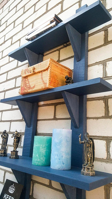 Настенная полка 