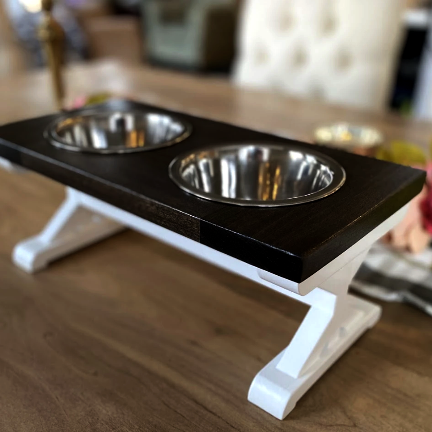 Подставка под миски для собак 