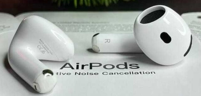 РОЗПРОДАЖ! Безпровідні навушники Airpods 4 + чохол на кейс! Харьков - изображение 1