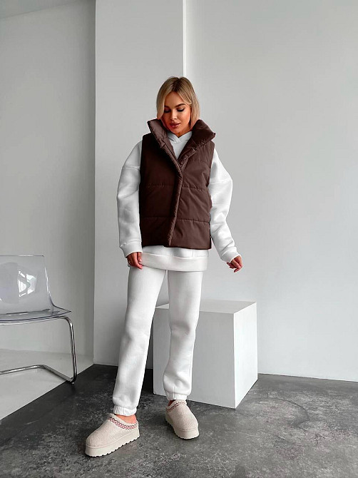 Жіноча тепла жилетка на блискавці без капюшона плащівка на синтепоні Шоколад, 46/48 Одеса - фото 6