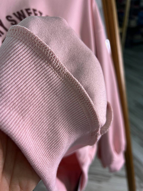 Свитшот женский A-N 25057 с рисунком мишкой впереди оверсайз средней длины комфорт one size, розовый, one size Киев - изображение 8