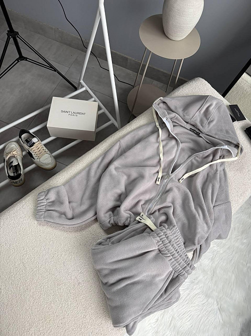 Женский теплый повседневный костюм двойка: кофта и брюки из двухстороннего флиса Серый, 42/46 Одесса - изображение 6