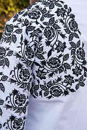 Вышиванка рубашка мужская льняная, белая, лен, вышиванки мужские в Украине Киев