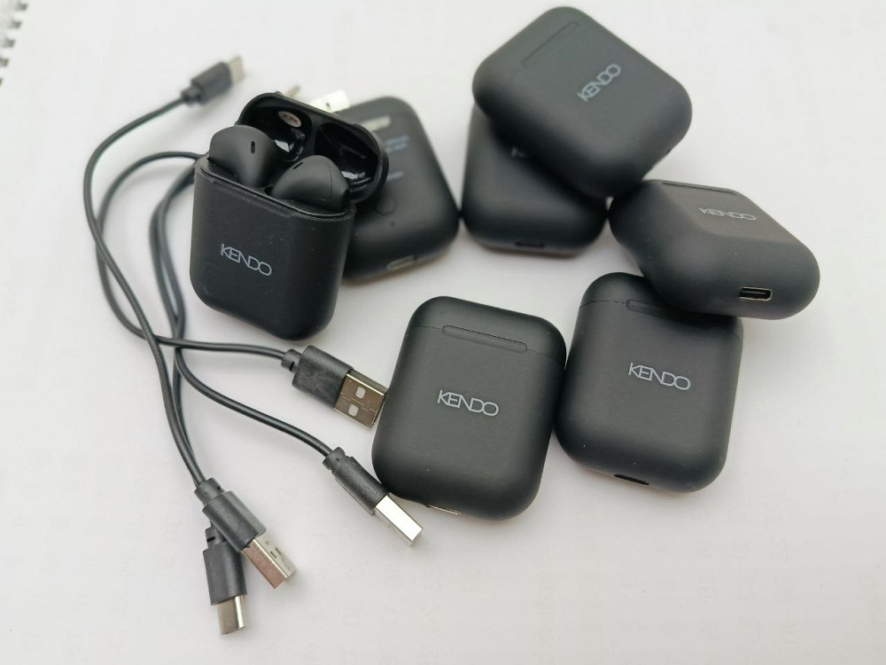 Безпровідні навушники Kendo TWS 24EXSW чорні (товар вживаний) Луцк - изображение 1
