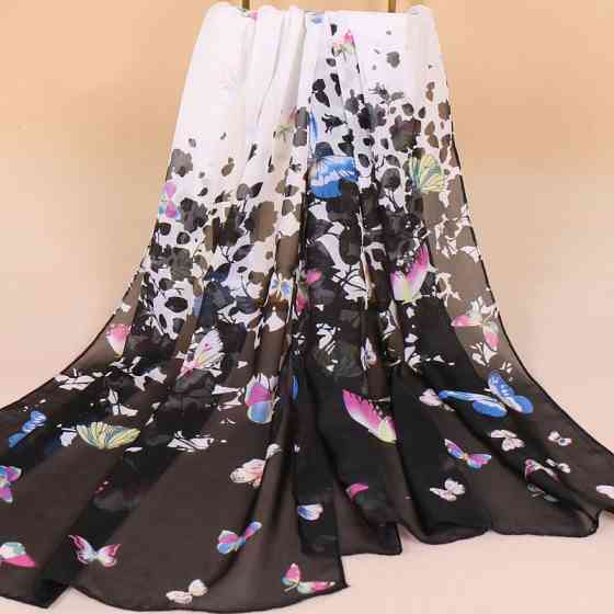 Шарф с бабочками женский 145 на 48 см черно-белый Киев