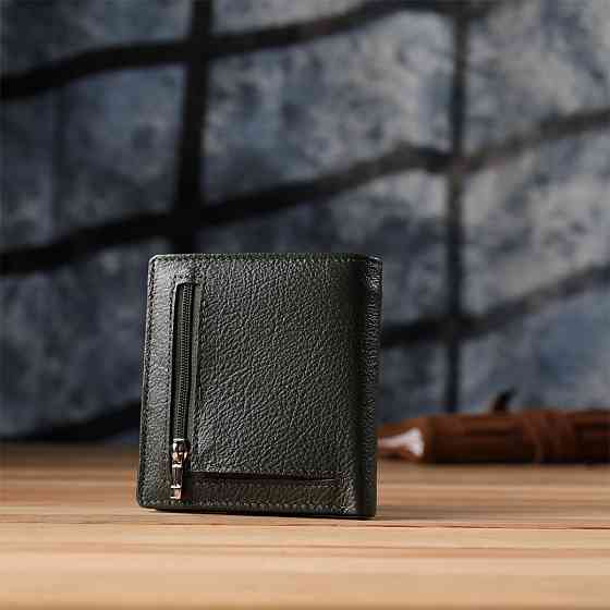 Жіночий гаманець на магніті з натуральної шкіри ST Leather 23093 Зелений Київ