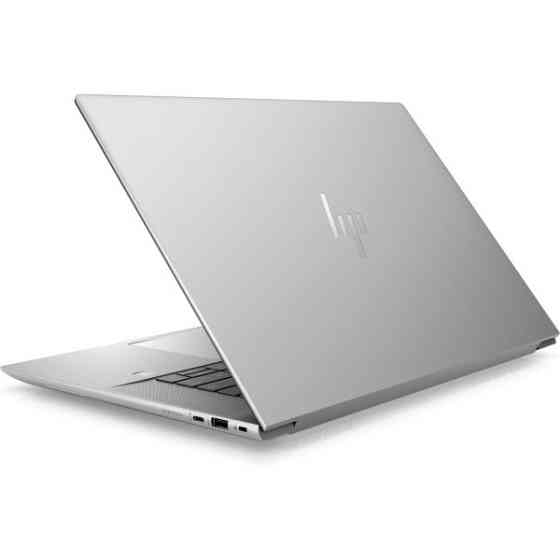 HP ZBook Studio G10 16
