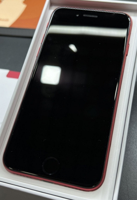 Айфон: iPhone SE 2020 64Gb. Product Red Киев - изображение 3