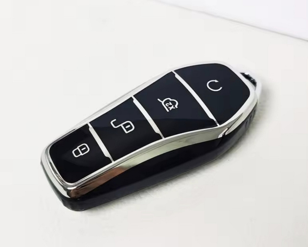 Захисний чохол для автомобільного ключа BYD Чорний зі сріблястим Смела - изображение 3