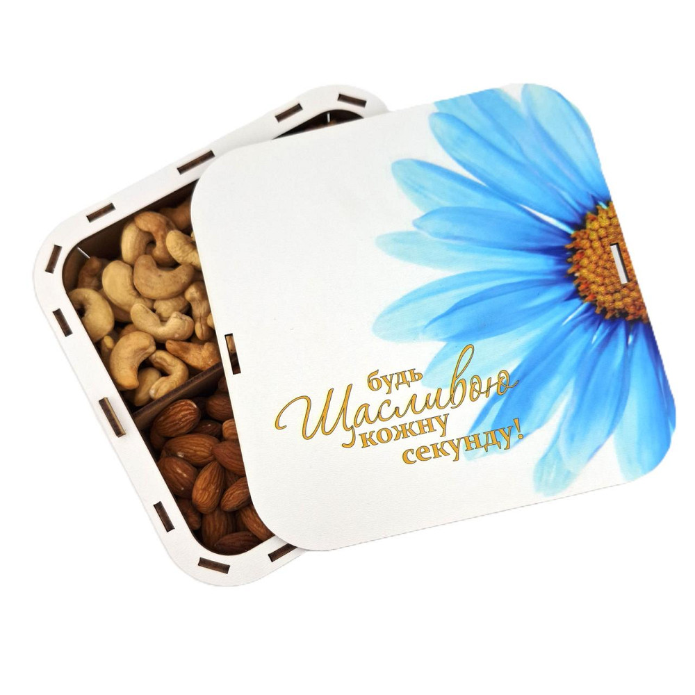 Подарочний набор орехов в праздничной упаковке на 8 марта, Новый Год, День рождения, День учителя для женщины. Одесса - изображение 3