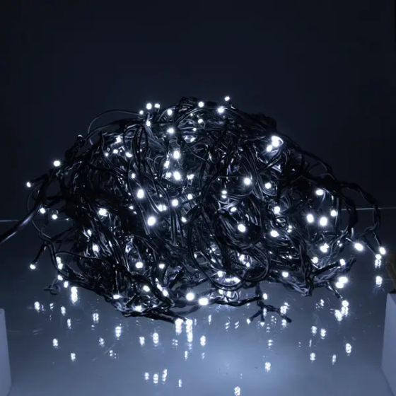Гирлянда Бахрома 25 м, 405 LED, чорний провід, біла Київ