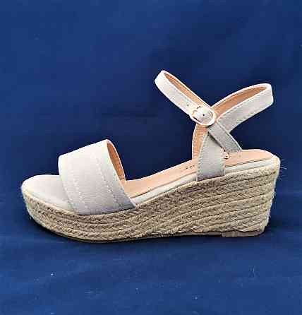 . Жіночі Сандалії Сірі Босоніжки на Танкетці Платформа Бежеві Літні (розміри: 36,37,38,39,40,41) — 32 Дніпро