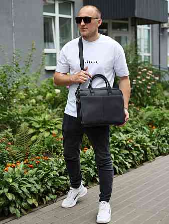 Чоловічий портфель на плече 38х28х8.5, офісний шкіряний месенджер, чоловіча ділова сумка для міста, чорна Київ