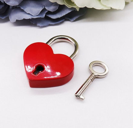 Замок із ключем Серце Київ - фото 1