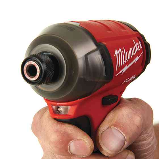 Гвинтокрут акумуляторний 1/4" HEX MILWAUKEE, M18 FQID-0X, 50Нм, HDкейс Одеса