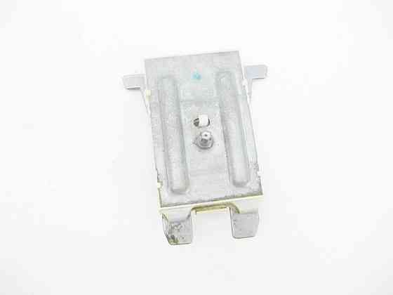 Mercedes-Benz  A2077200111 Утримуюча пластина опускного скла E-Class Coupe C207 E-class Cabriolet A207 CLS C218 CLS Shooting Brake X218 CLA Shooting B Одесса