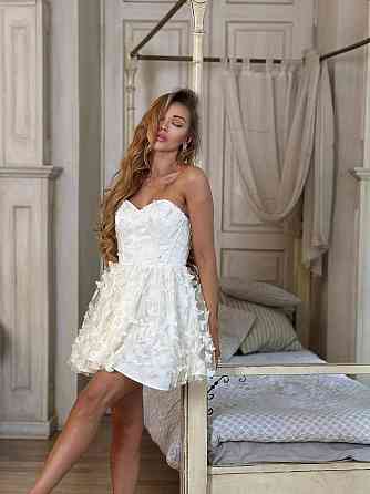 Жіноче романтичне вечірнє плаття з метеликами Молочний, S Одеса