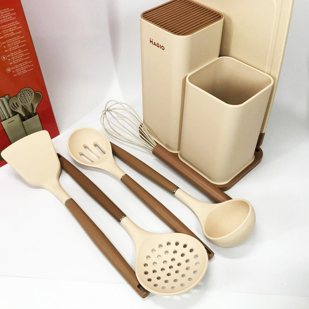 Стильний кухонний набір із силікону Magio, Набір кухонних предметів на підставці кухарського PW-69 Львів - фото 1