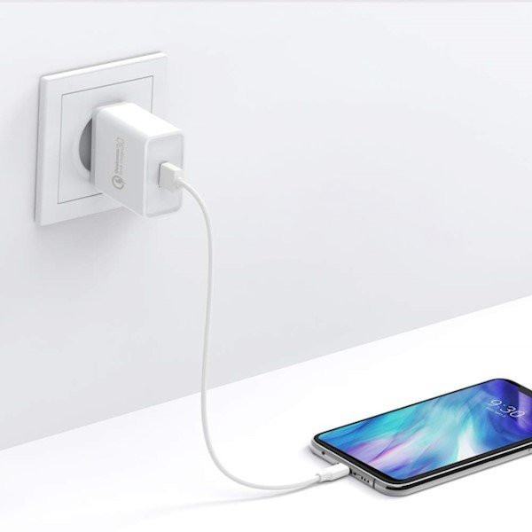 Зарядний пристрій 1xUSB 18W (USB A QC 3.0) Fast Charger White CD122 Ugreen (10133) Київ - фото 3