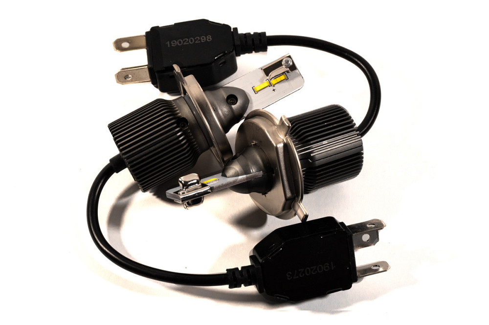 Комплект світлодіодних ламп HeadLight F8L H4 (P43t) 30W 12V 3720Lm з пасивним охолодженням Харків - фото 1