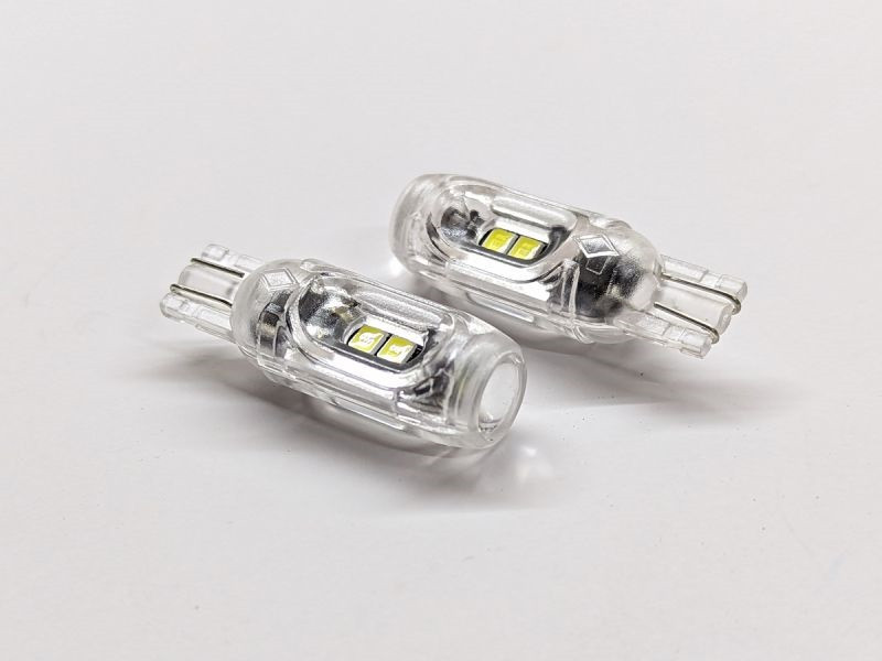 Светодиодная лампа StarLight T10 5 (4+1) диодов SMD3030 W2,1x9,5d 12V WHITE прозрачная + линза мультиполярная Харків - фото 2