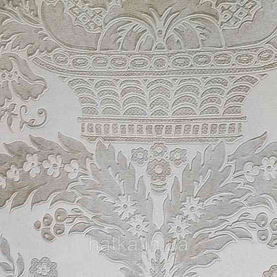 Шпалери вінілові на флізелін Sirpi Alta gamma Sempre 3 вензелі великі бежеві з золотом фон молочний Київ