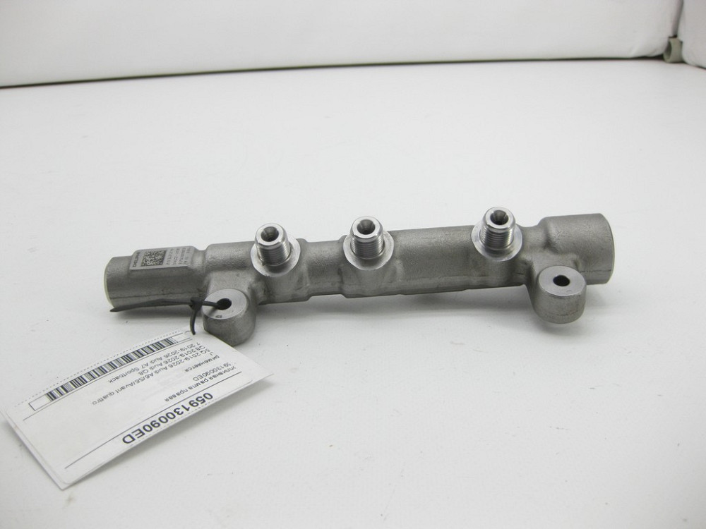 VAG  059130090ED Паливна рампа права Одеса - фото 2