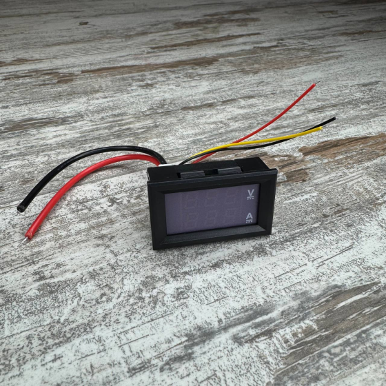 Цифровий вольтметр амперметр до 100В 10А з ЖК дисплеєм для авто та блока живлення Київ