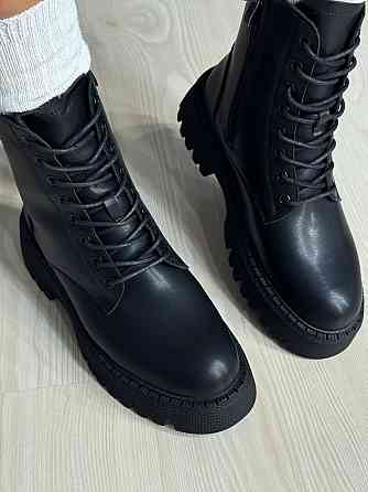 Ботинки женские Hengji 672 кожаные утепленные на тракторной подошве черные, 39, 24,5 см Киев