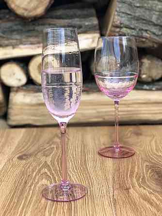 Келих для шампанського "Rose" 250 мл прозорий із рожевим склом Київ