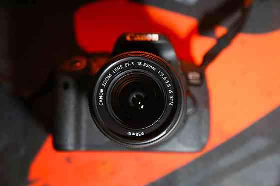 Професійний фотоапарат Canon EOS 700D Дзеркалка. Повний комплект. Харків