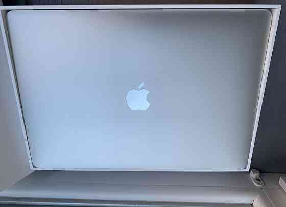 Ноутбук: MacBook Air M1 (2020) 8Gb. Повний комплект. Київ