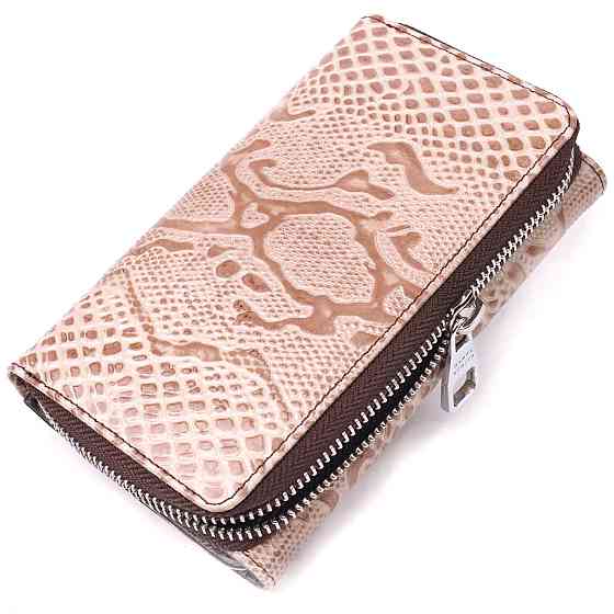 Чудовий жіночий портмоне з лакованої фактурної шкіри Бежевий (KARYA) Київ
