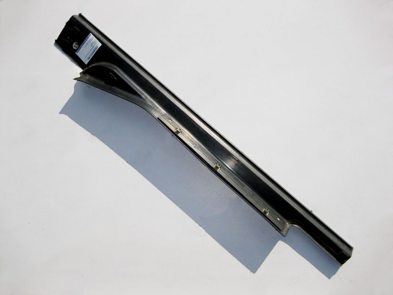 Mercedes-Benz  A2036800835 9B51 Накладка переднього правого дверного отвору з хромом, колір антрацит C-Class W203 Одесса - изображение 2