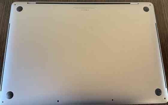Ідеал!MacBook Pro 16” intel I9 /32/512Gb акб:95% 2019 Model A2141 Харків