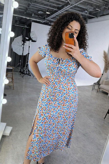 Женское романтическое принтованное платье батал евро софт 56 Одесса - изображение 1