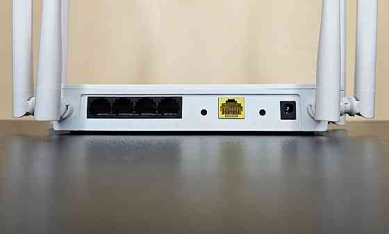 Ігровий швидкісний роутер / маршрутизатор з 6 антенами AC1200M WIFI Router (300м, 867Mbps, 5GHz) Клевань