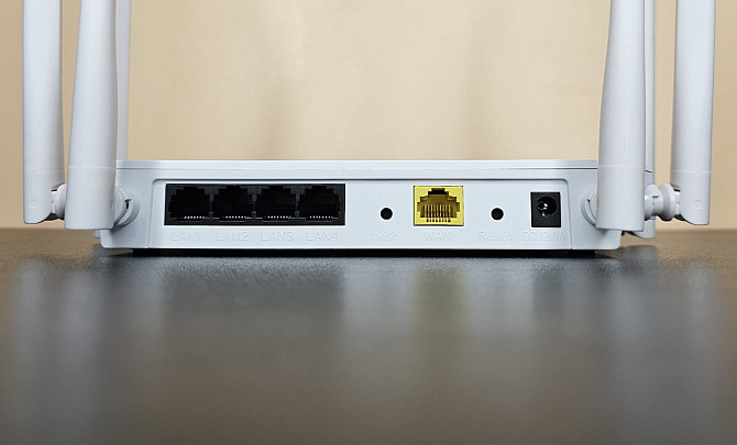 Ігровий швидкісний роутер / маршрутизатор з 6 антенами AC1200M WIFI Router (300м, 867Mbps, 5GHz) Клевань - изображение 3