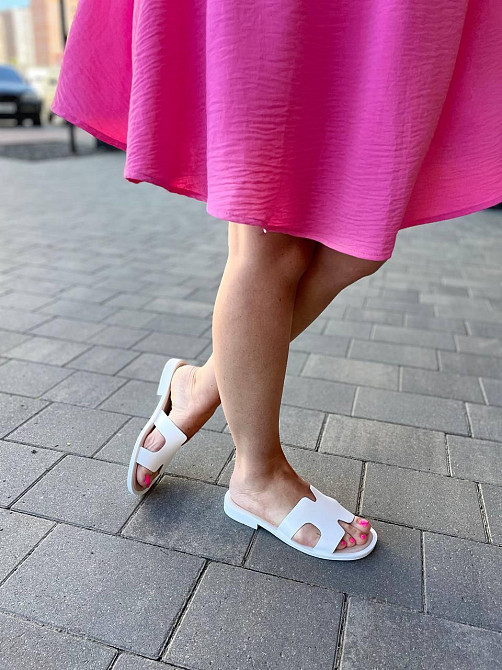 Mermaid Зручні шкіряні шльопанці на низькій підошві, білі класичні жіночі Mermaid 902/8 р. 36-4 Коломыя - изображение 6