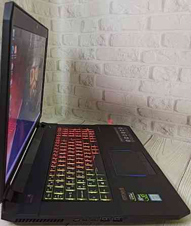 Ноутбук ігровий: Medion ERAZER Gaming 17.3 GTX1070, 8Gb. 17, 16Gb. 256+1TB. Київ